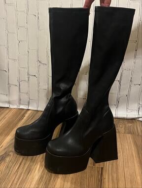 Steve Madden Hartlie Black Knee High Platform Boots Size 7.5 Y2K Goth